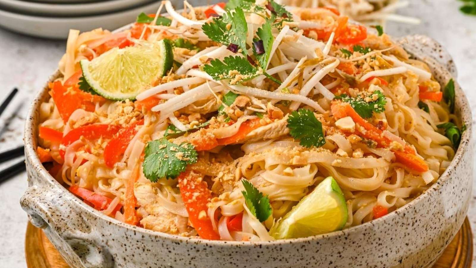 Easy Chicken Pad Thai
