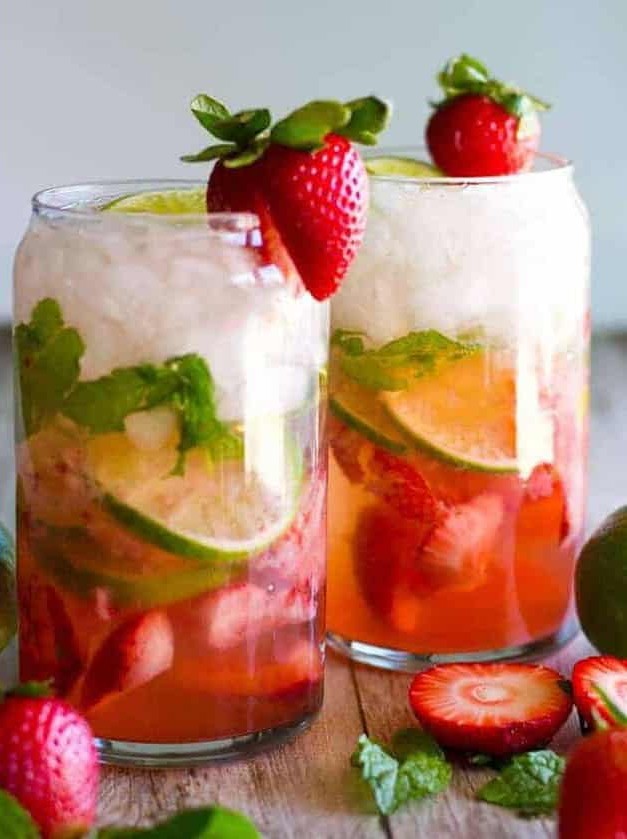 Fresh Strawberry Mojito