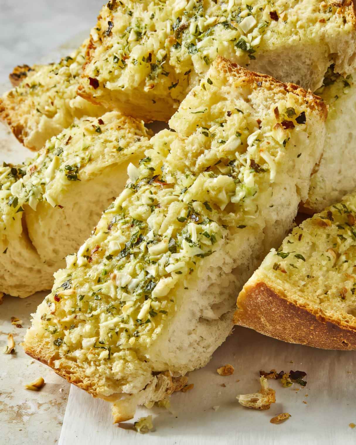 Homemade Garlic Bread to Serve with Lasagna