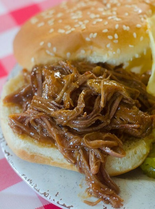 Instant Pot Barbecue Beef Brisket Sandwiches