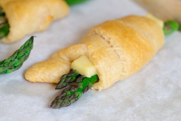Crescent Roll Veggie Pizza Appetizer