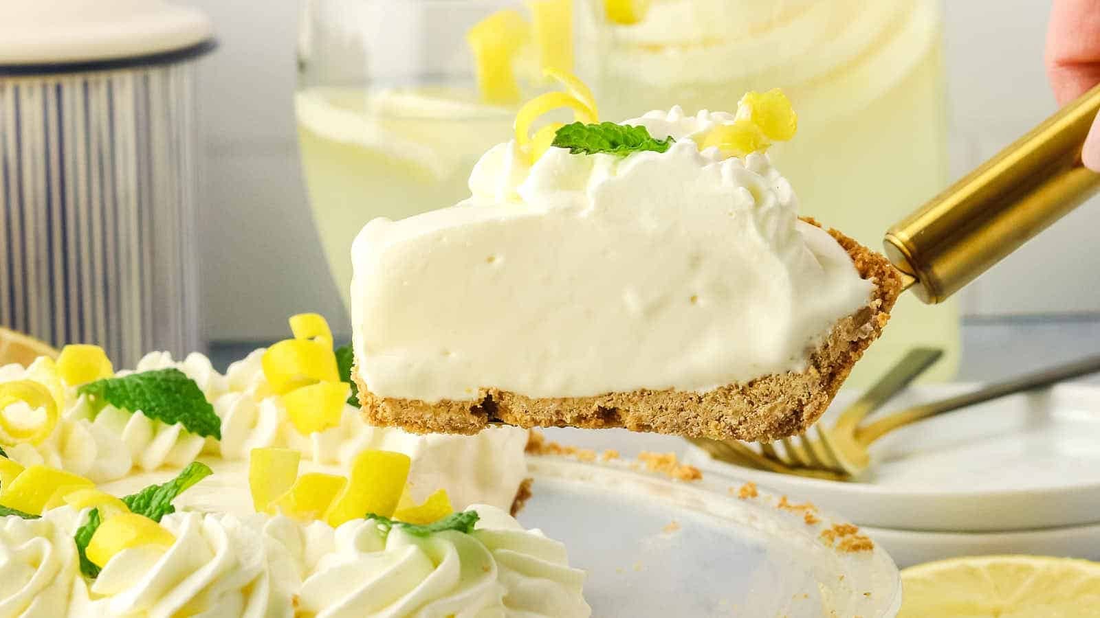 Frozen Lemonade Pie