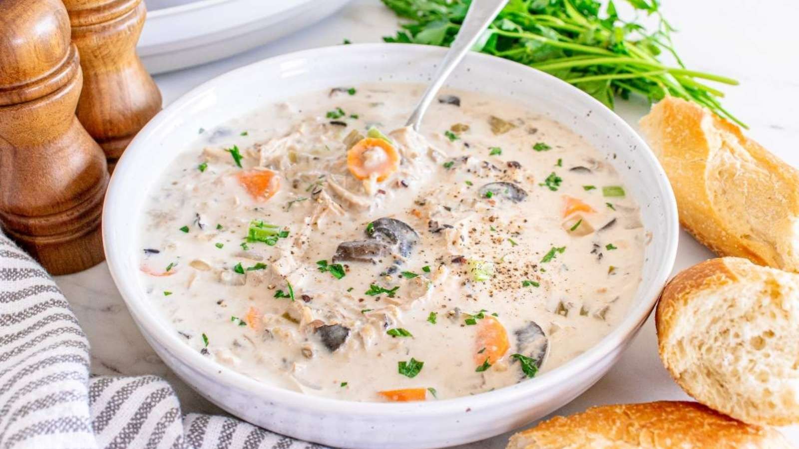 Slow Cooker Chicken Wild Rice Soup