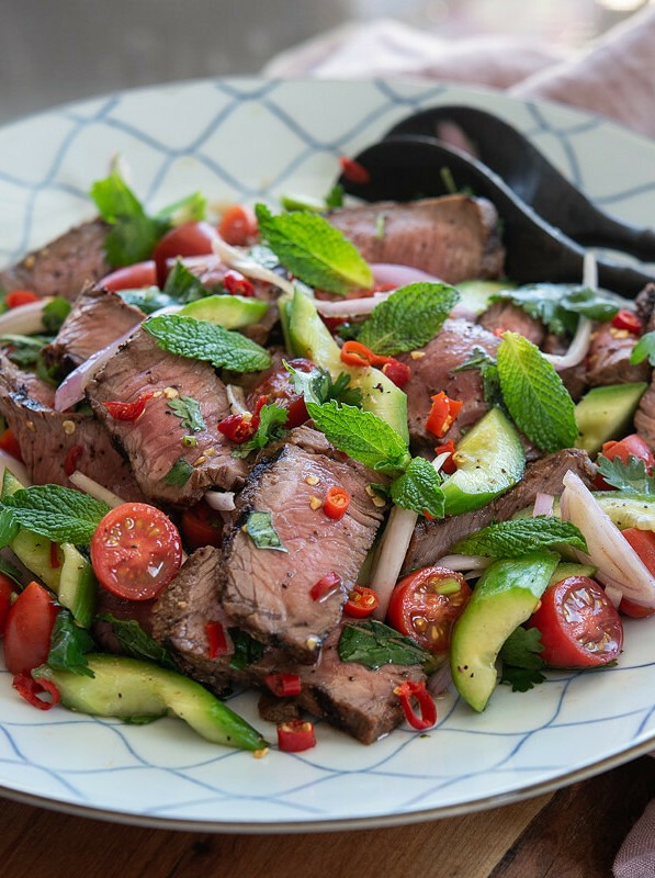 Classic Thai Beef Salad (Yum Nua)