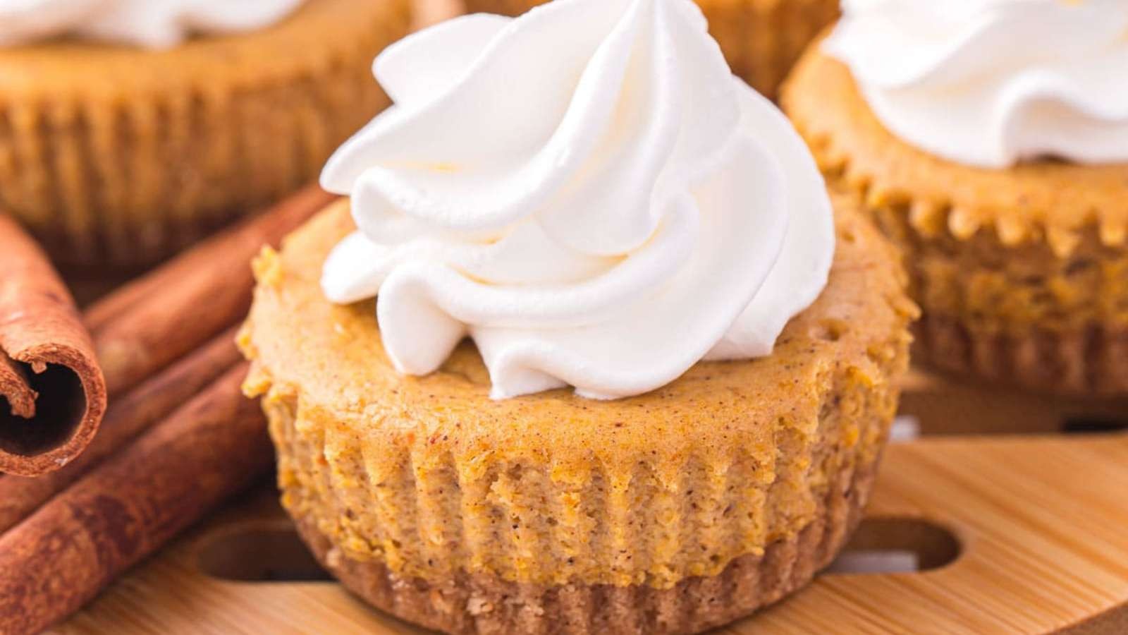 Mini Pumpkin Cheesecakes