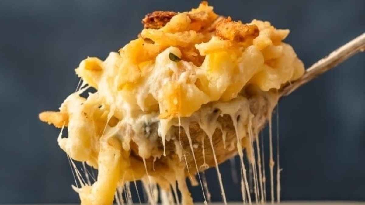 Baked Mac And Cheese Recipe Two Ways (Macaroni And Cheese Casserole)