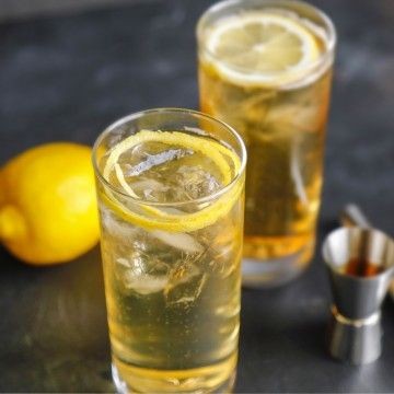 Blackberry Bourbon Smash