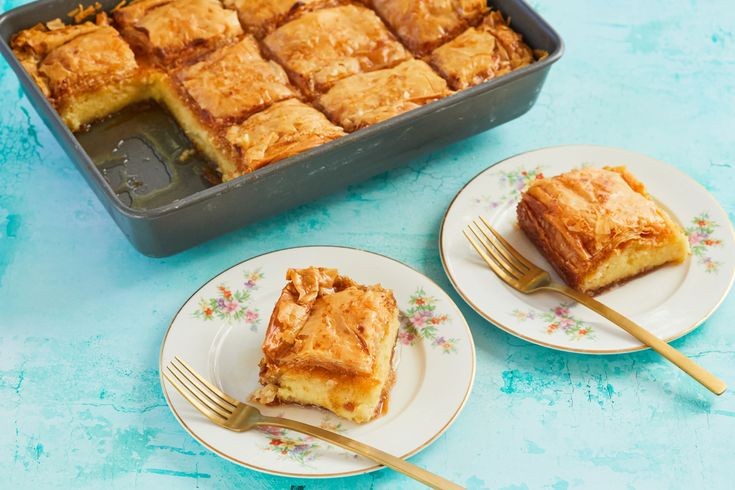 Greece: Galaktoboureko