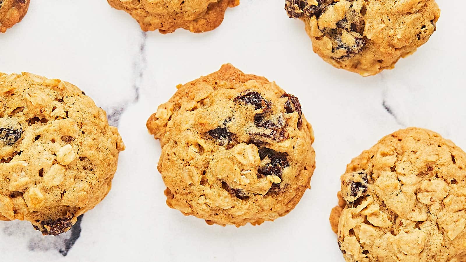 Oatmeal Raisins Cookies
