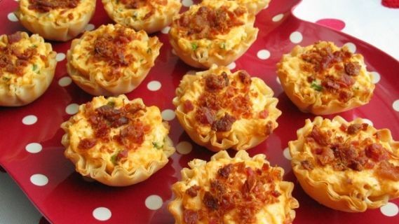 Spinach Artichoke Dip Phyllo Cups