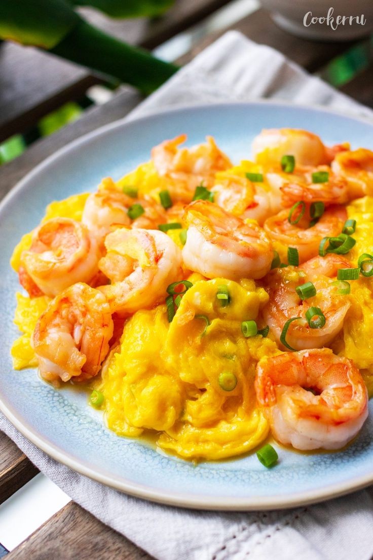 10+ Shrimp Breakfasts We Adore