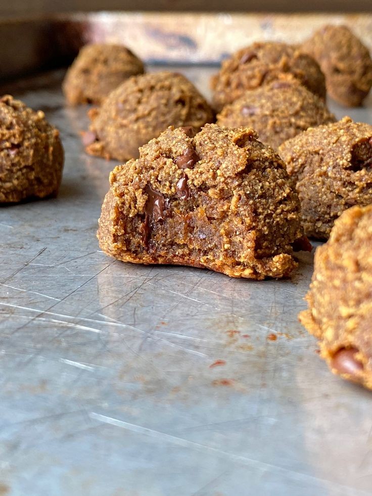 Wholewheat Sweet Rolls with Mango Filling