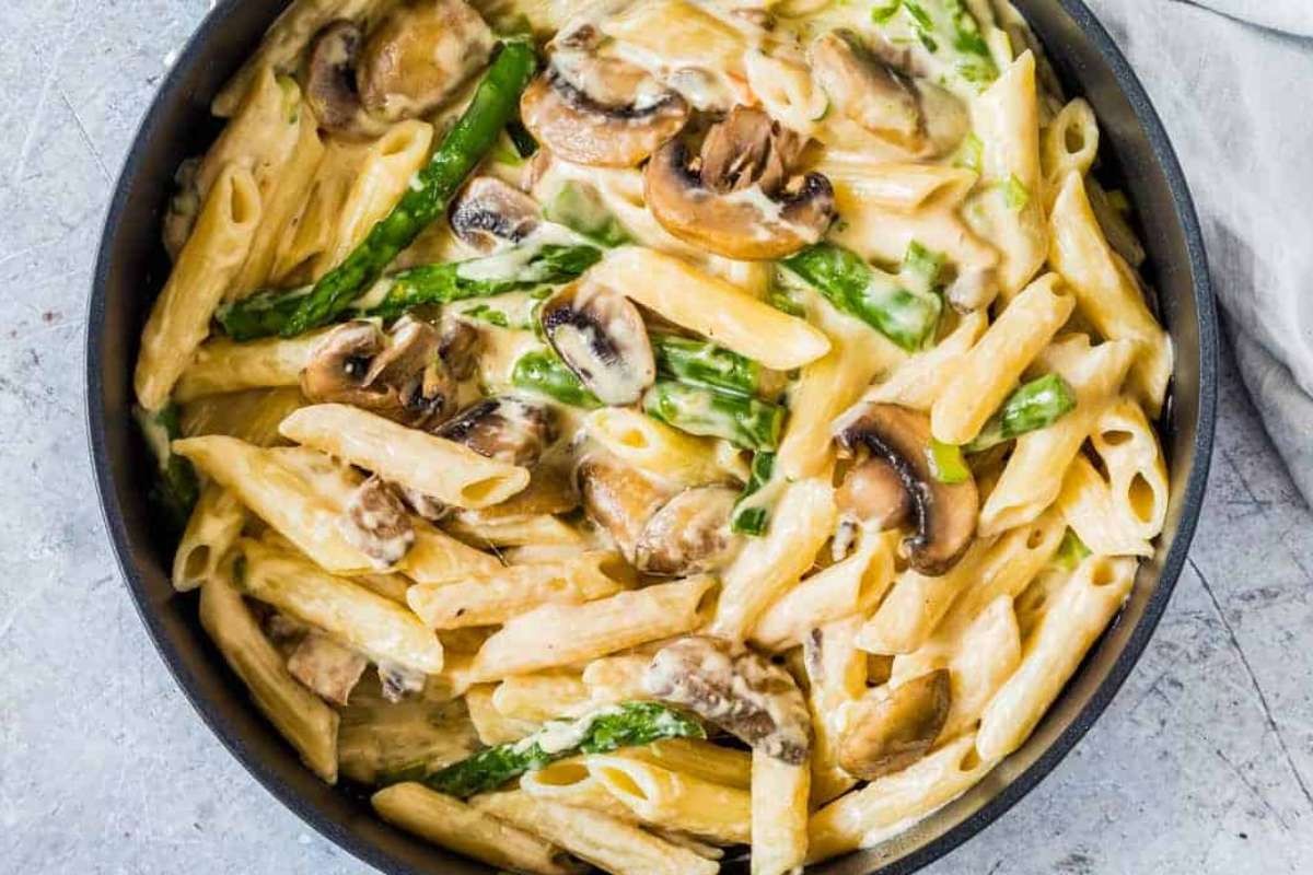 Mushroom Asparagus Pasta