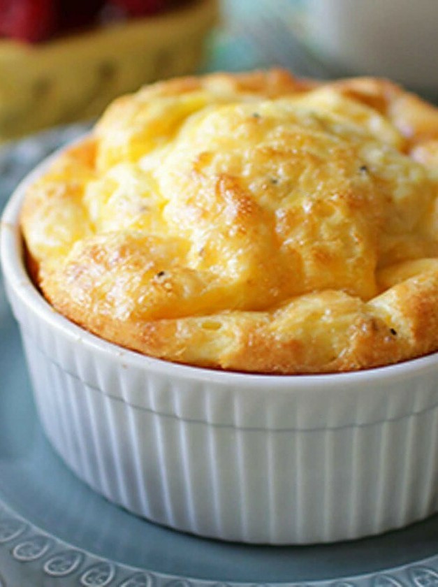 Cheesy Baked Eggs