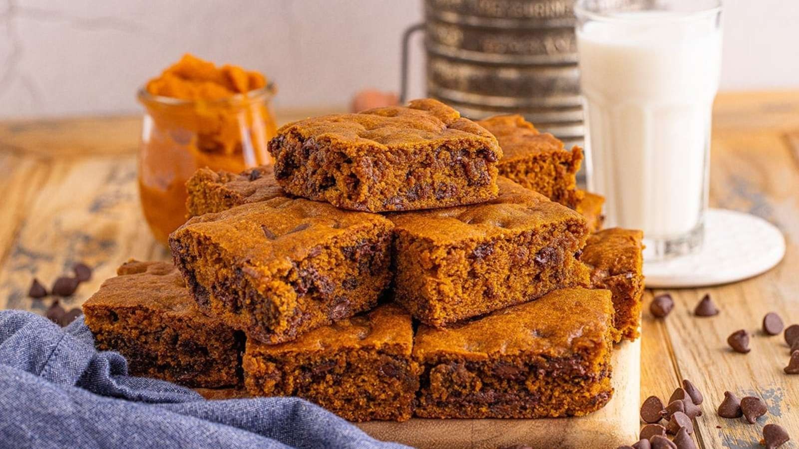 Pumpkin Blondies