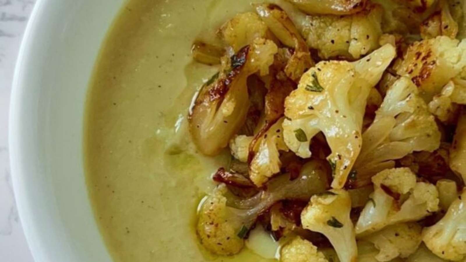 Creamy Roasted Cauliflower Soup