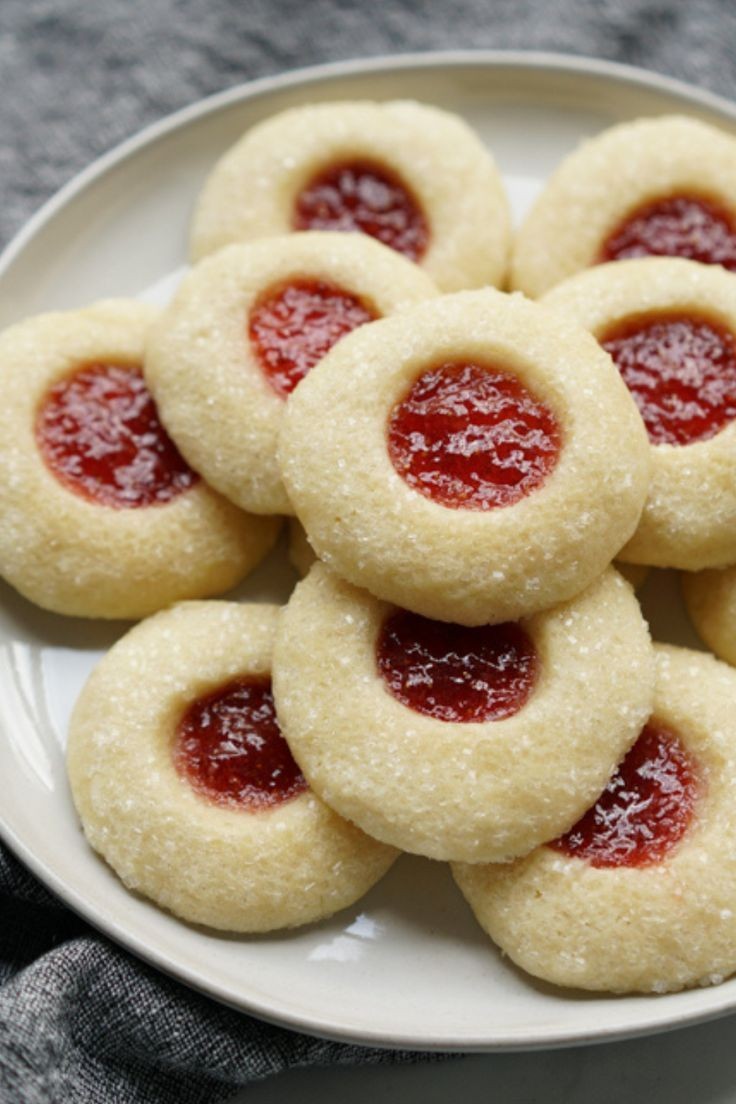 Strawberry Cheesecake Lasagna