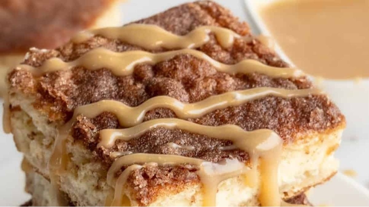 Easy Churro Cheesecake