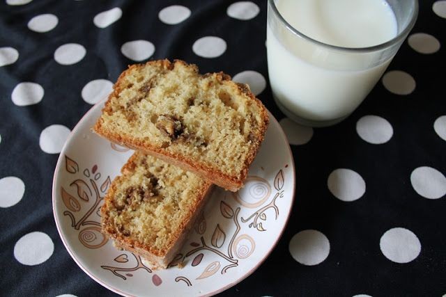 Almond Cardamom Cake