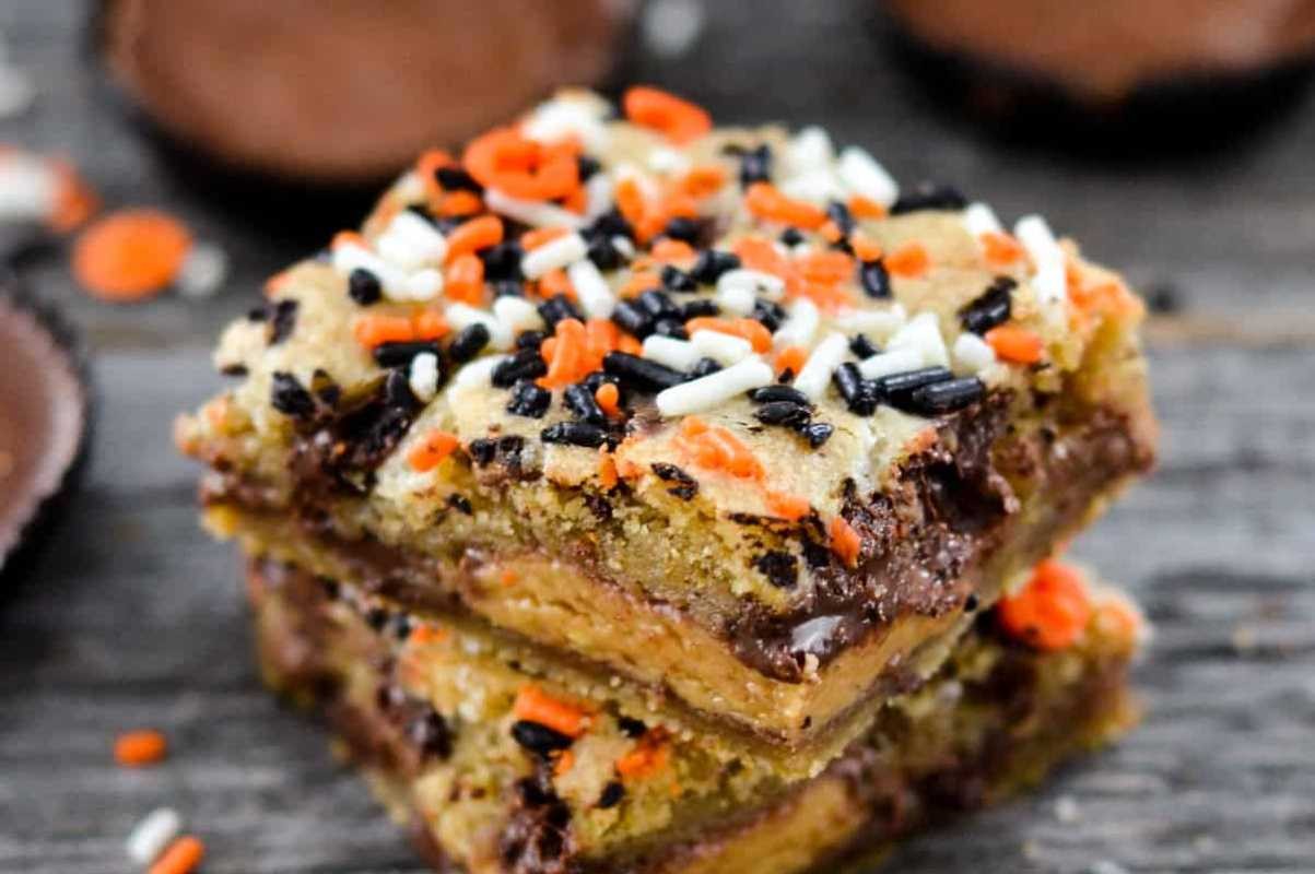 Candy Cookie Bars