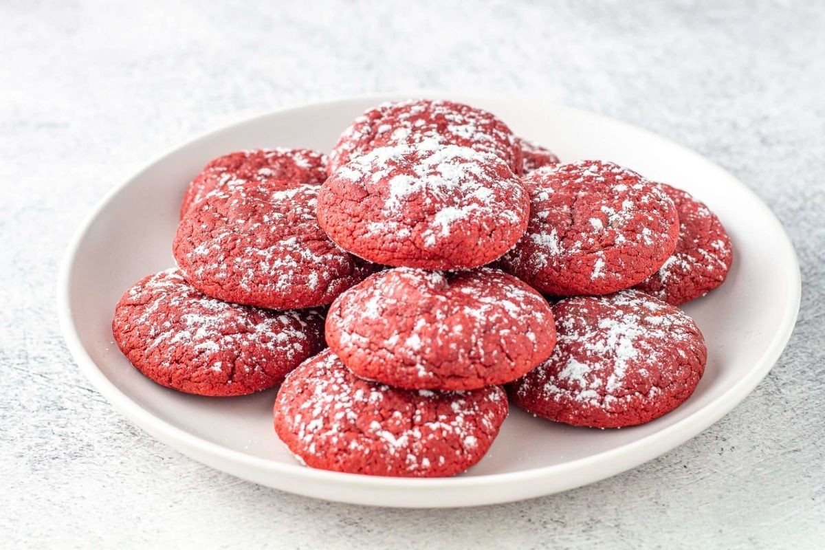 Quick And Easy Red Velvet Cake Mix Cookies