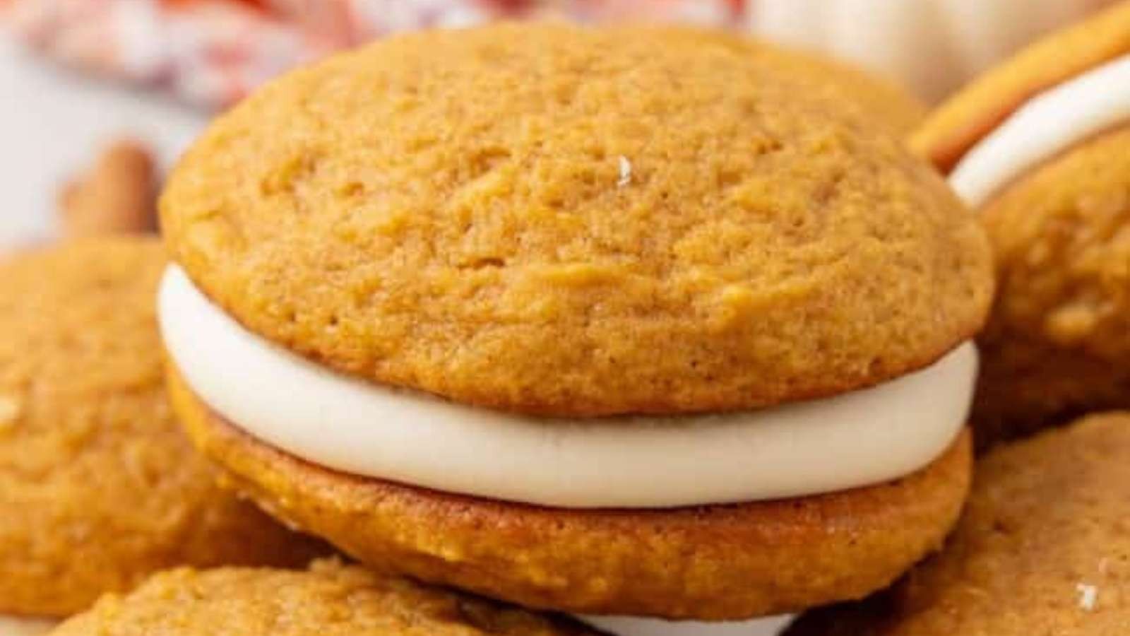 Easy Pumpkin Whoopie Pies With Cream Cheese Filling