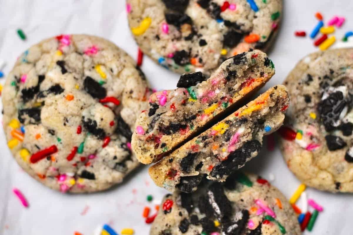 Soft And Chewy Funfetti Oreo Cookies