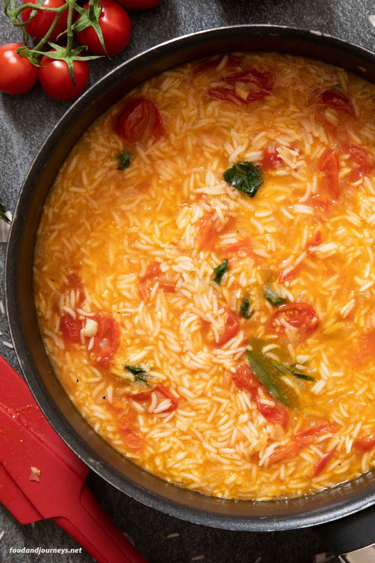 Portuguese Tomato Rice (Arroz de Tomate)