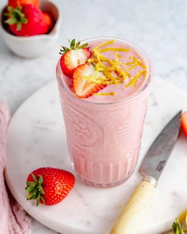 Strawberry Yogurt Smoothie