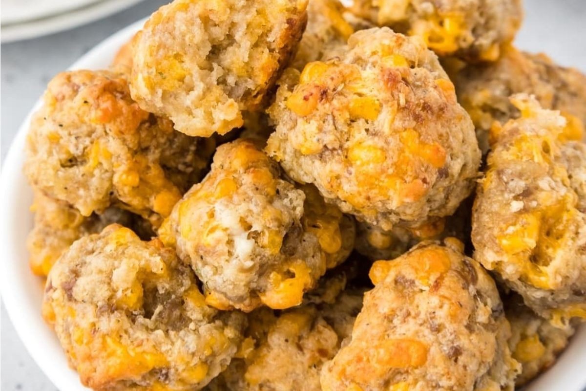 Cheddar Bay Sausage Balls