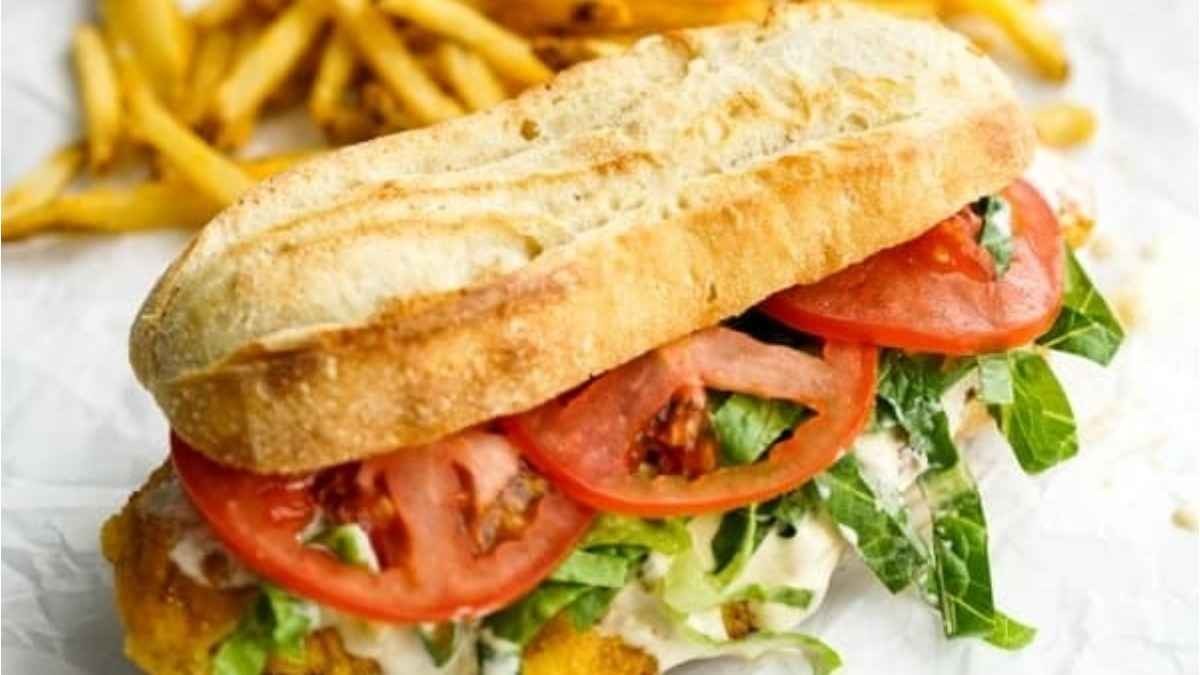Fish Po’ Boy (Cajun New Orleans Style Sandwich)