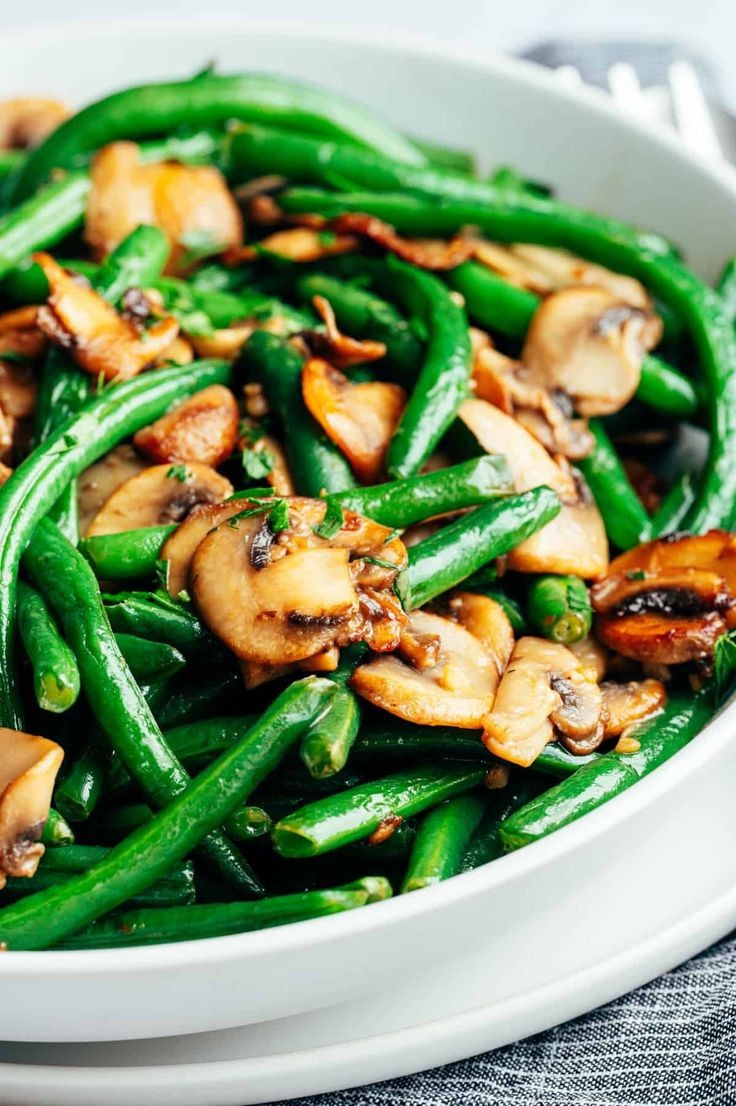 Spicy Dandelion Greens with Garlic and Capicola