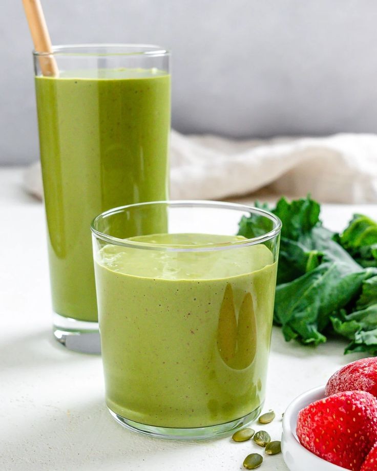 Strawberry Lemonade Smoothie