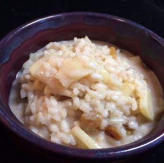 Slow Cooker Berry Breakfast Quinoa