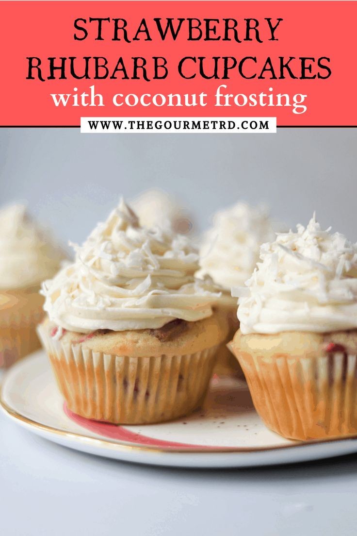 Strawberry Rhubarb Oatmeal Bars