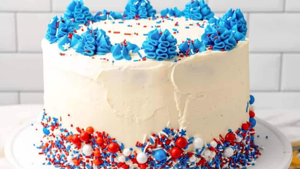 Red, White, And Blue Fourth Of July Cake