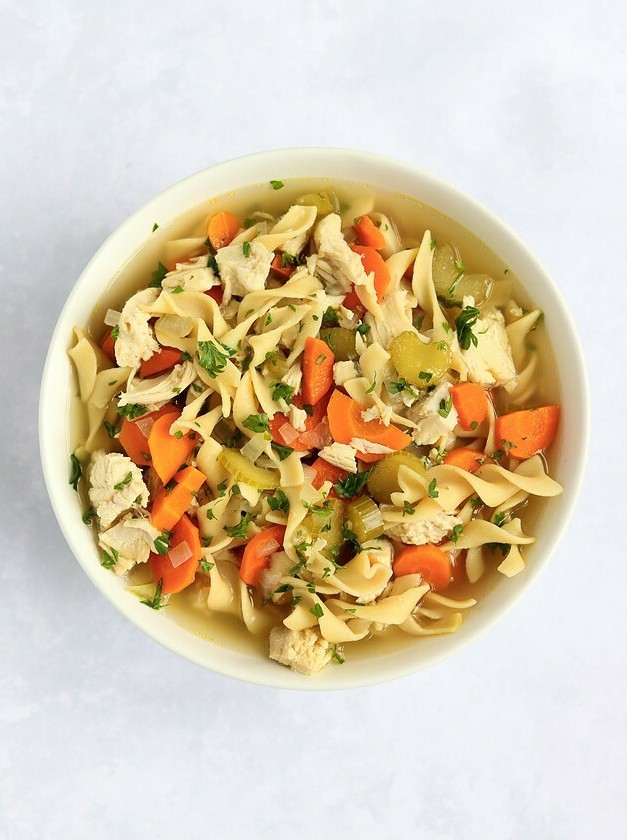 Slow Cooker Chicken Noodle Soup