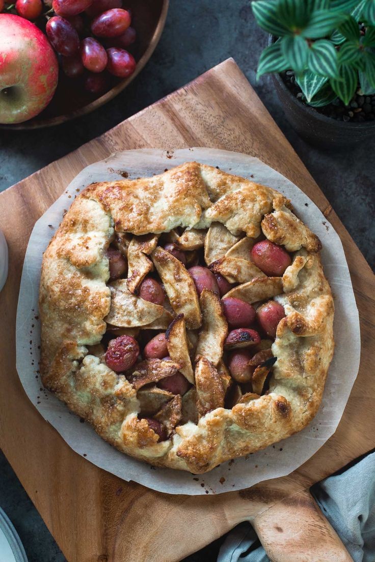 Individual Grape And Vin Santo Cakes