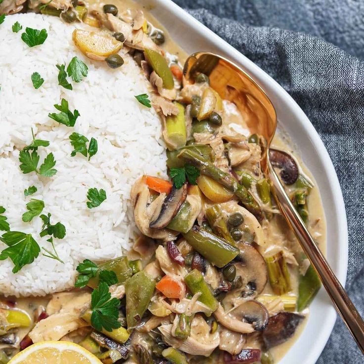 Jägerkohl (German Hunter Cabbage Stew)