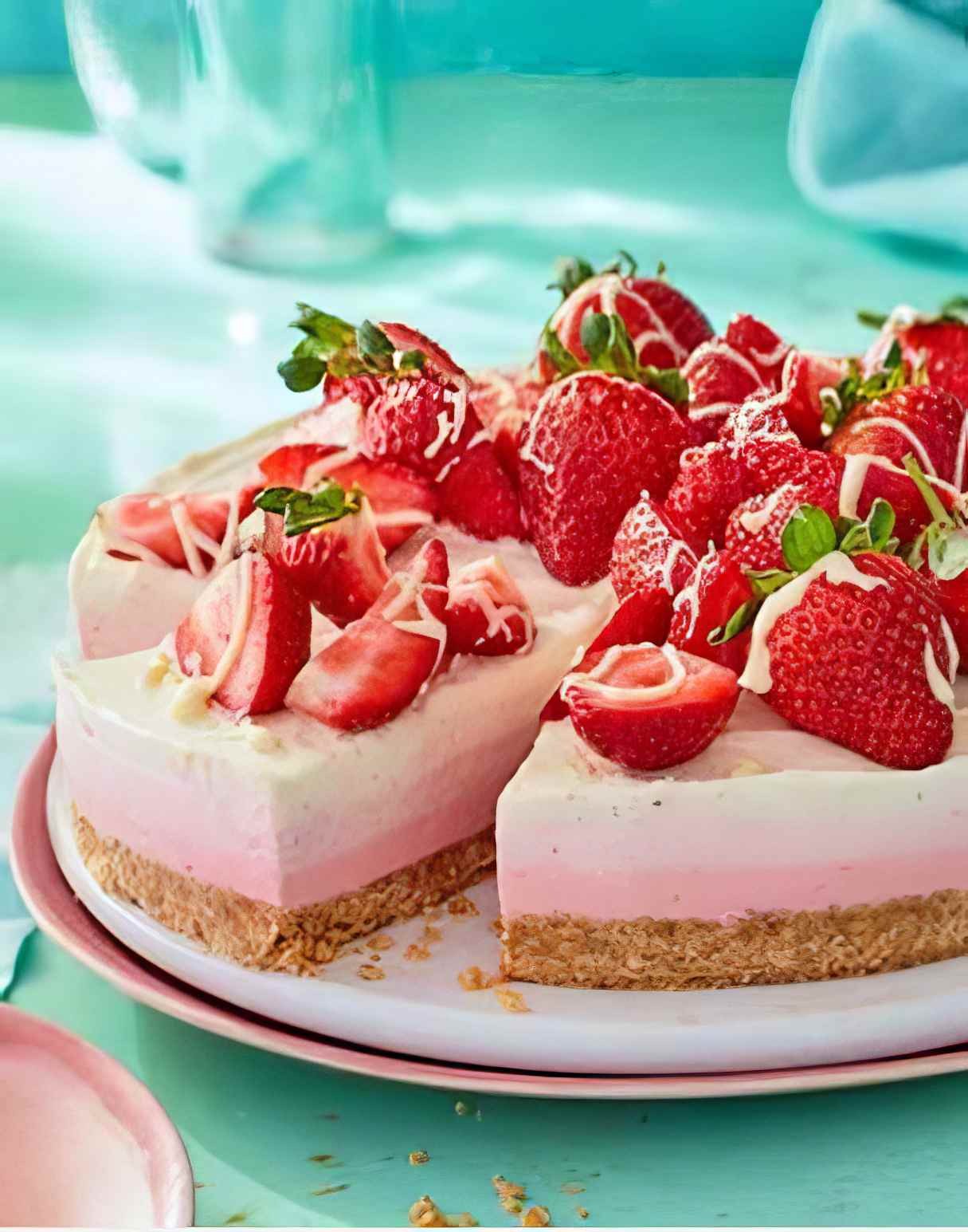 Triple-layered No-bake Berry Cheesecake