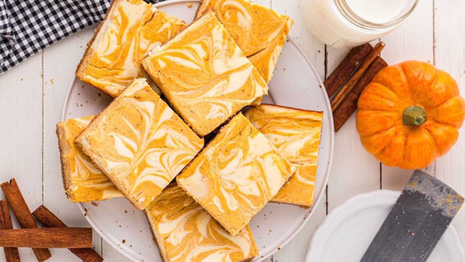 Pumpkin Cheesecake Bars