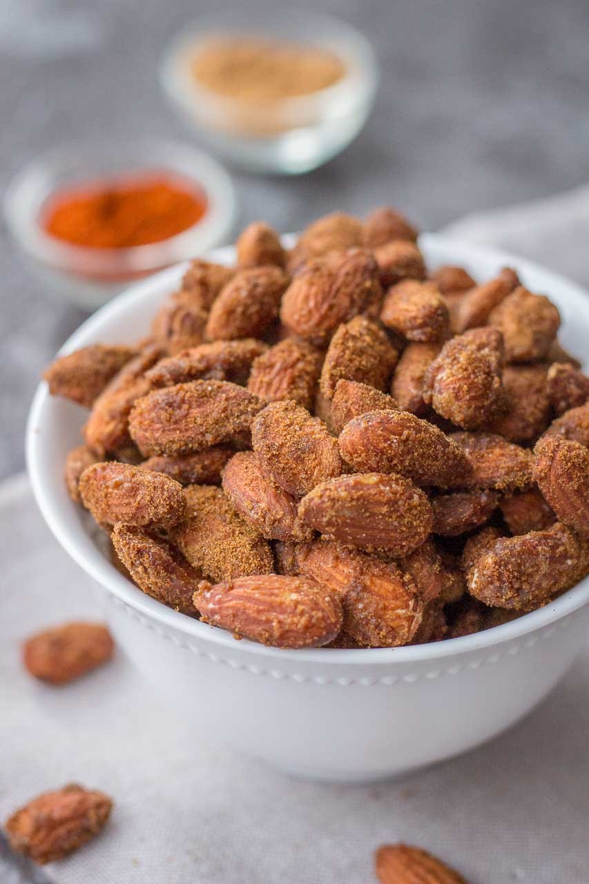Cinnamon Spiked Guilt-Free Crunchy Almonds