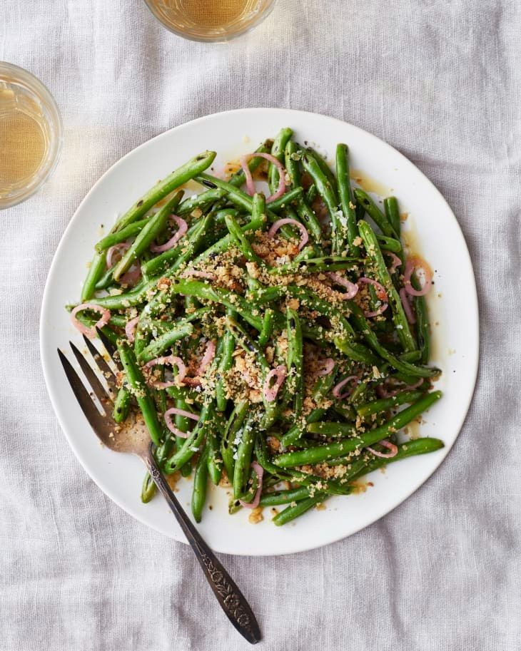 Garlicky Romaine Salad with Low-Cal Buttermilk Ranch