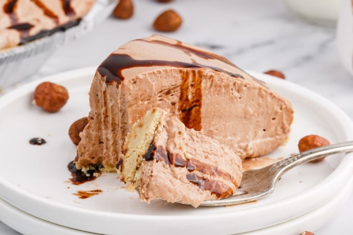 Nutella Cream Cheese Pie Bliss in Minutes