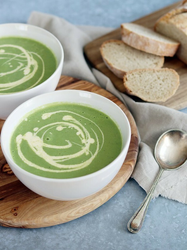 Creamy Broccoli Soup in Minutes