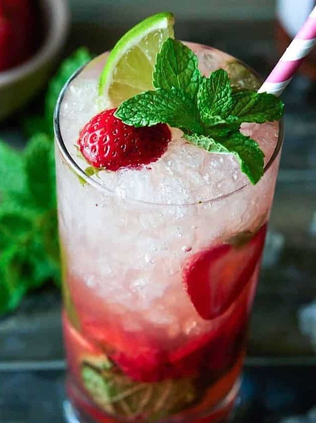 Summer Strawberry Sparkler Delight