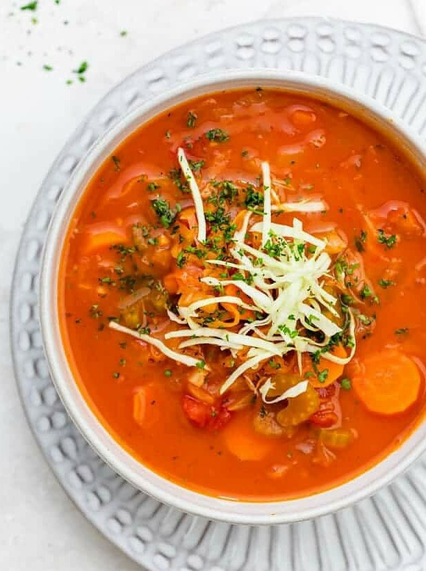 Cabbage and Tomato Soup Delight