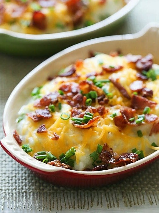Creamy Cauliflower Mash with Crispy Bacon