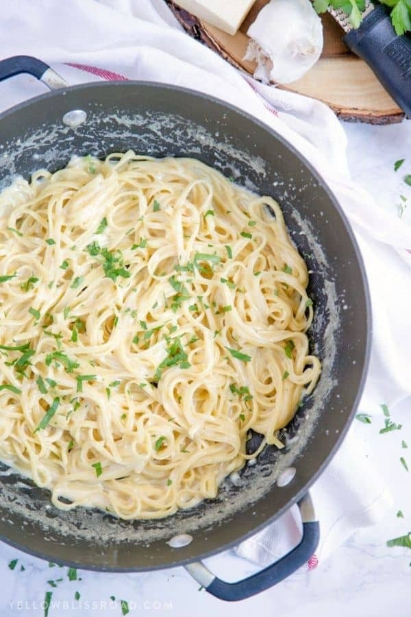 Quick Garlic Parmesan Pasta Delight