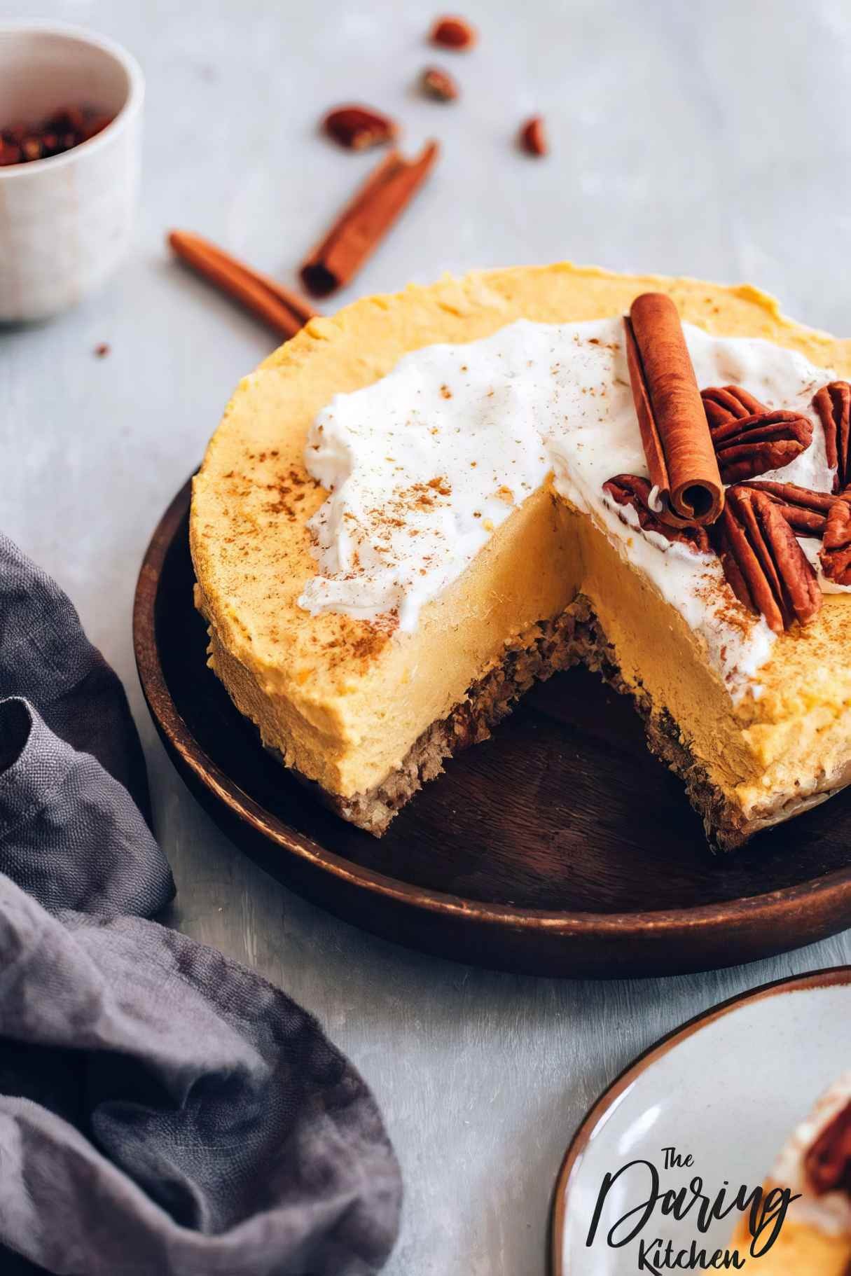 Vegan Pumpkin Delight: A Seasonal Cheesecake Alternative
